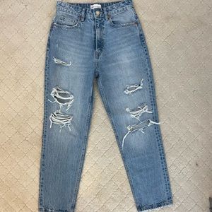 Zara ripped mom jean fit